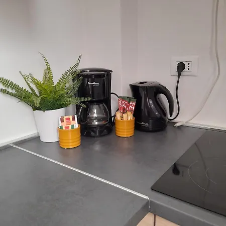 App Hedonist Appartement Novigrad Istria