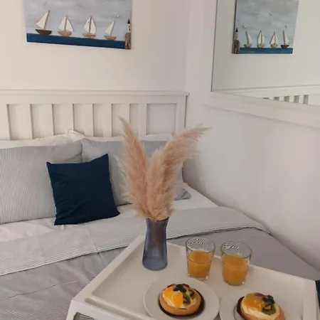 App Hedonist Apartament